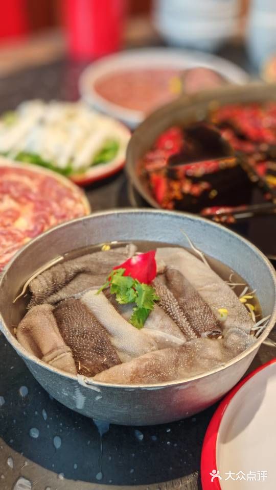 丰犊老火锅308店真巴适