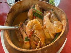 -大树下海鲜饭店