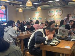 -云阿蛮云南生烫牛肉米线(奉贤路店)