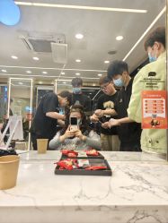 -蓝调造型·烫发·染发