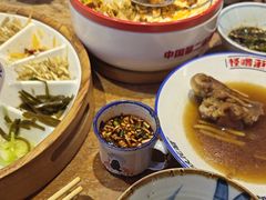 -怪噜范·老贵阳街头名小吃(鸿通城店)