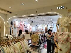 -广州白马服装市场