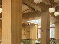 -霸王茶姬(南强街店)