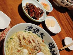 -李犟大爆鳝面·手工蟹黄包(湖滨西湖店)