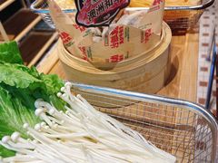 和牛牛肉丸-沙胆彪炭炉牛杂煲(上海日月光广场店)