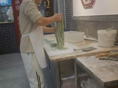 -秦君宝手擀菠菜面(金花路店)
