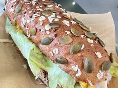 厚蛋吞拿鱼三明治-桂新园(烘焙馆-鸿翔店)