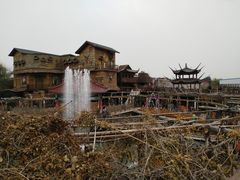 -呀路古热带植物园