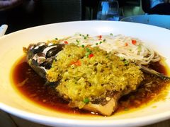 酱椒蒸鱼头配手工面-雀蓝川菜(奥体广场店)