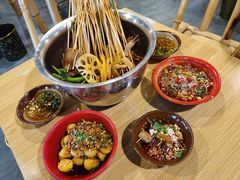 -拐枣巷小串串(财大店)