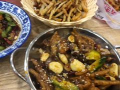 -江城燕子大排档(江汉路步行街店)