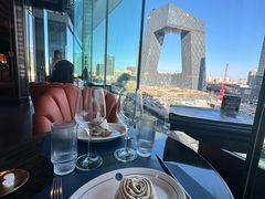 -福楼毕斯罗F Bistronome(国贸商城约会地标景观店)
