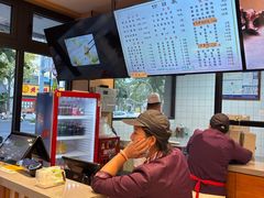 -小姜锅贴(凤凰街店)