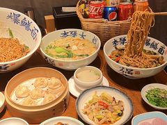 -李犟大爆鳝面·手工蟹黄包(湖滨西湖店)