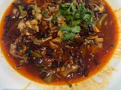 -川流不息·地道川菜·小龙虾(松东路店)