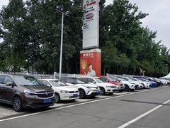 -成都锦泰一汽丰田4S店(龙泉驿区店)