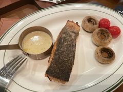 -昆山琶拉帝诗酒店·河畔咖啡厅Riverside Cafe