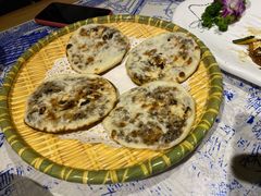 梅菜干烧饼-江南韵·无锡太湖文化体验餐厅(凤凰天街店)