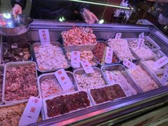 -周良天山牛杂城(天山路总店)