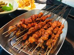 -臻老板牛肉面(光华路SOHO店)