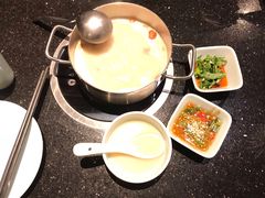 -锅季·捞王旗下小火锅(虹桥火车站店)