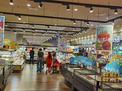 -永旺黄岛购物中心