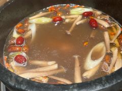 -蘑界·野生菌火锅(深业上城店)