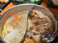 -呷哺呷哺(普陀乐购真北店)