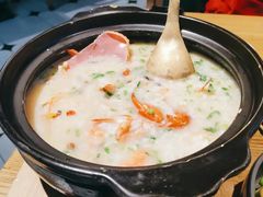 招牌膏蟹鲜虾粥-潮粥荟·潮汕砂锅粥(槐房万达店)