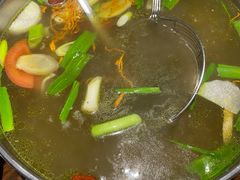 -乡土黄·鲜牛肉火锅·小龙虾(兴业街店)