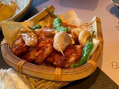 地道蒜香黑猪脆皮排骨-FOOOO CITY CLUB 孚乐里音乐西餐酒吧(来福士店)