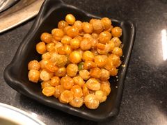 酥黄豆-小饕荟雅安贡椒鱼鲜馆(广福桥店)