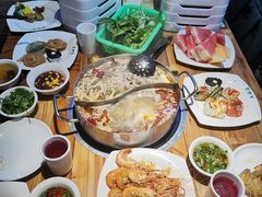 -蒙肥羊·酸汤潮牛·鲜牛肉火锅烤肉自助(岗顶店)