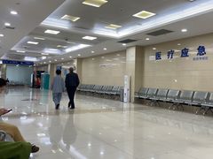 -上海市闵行区中心医院·停车场