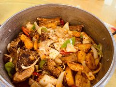 -炕锅羊肉土火锅面片大王