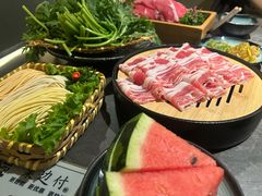 -湊湊火锅·茶憩(合生汇购物中心店)