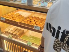 -包满意面包糕点(东坝店)