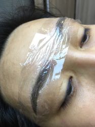 -莲姿娜·半永久纹眉皮肤管理