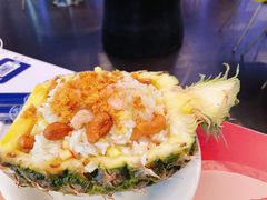 鲜虾菠萝饭-鹿港小镇(远洋未来广场店)