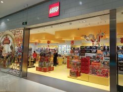 -乐高授权专卖店(朝阳大悦城店)