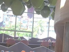 -水桶王国主题餐厅·聚会·生日派对·亲子活动·家庭套餐(亚龙湾希尔顿店)