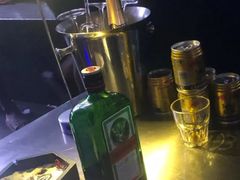 -Club Queen皇后酒吧
