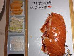 特色烤鸭-荷塘秋月·本帮江浙菜(国权路店)