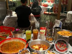 -大芊金重庆串串火锅(南京路店)
