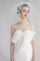 -Renee芮亦婚纱(原丽莎)