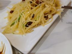 -鲁南仔·滕州炒鸡(经三路店)