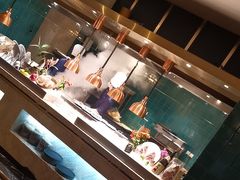 -半岛翡丽海鲜自助餐厅(观风亭店)