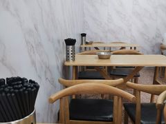 -白翔甜食店