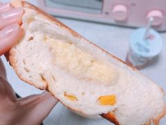 岩烧榴莲-BROAD面包路·欧式面包(龙湖时代C馆店)