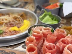 -顶上头·螺蛳火锅(五一新村店)